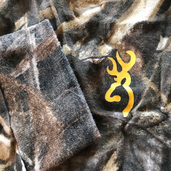 Browning Other - Real tree Max 5 long sleeve tee shirt